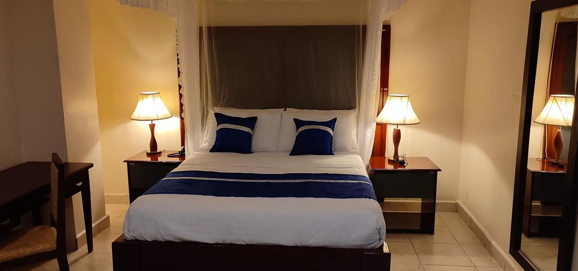 Koki Hotel Kampala 4*,  Uganda