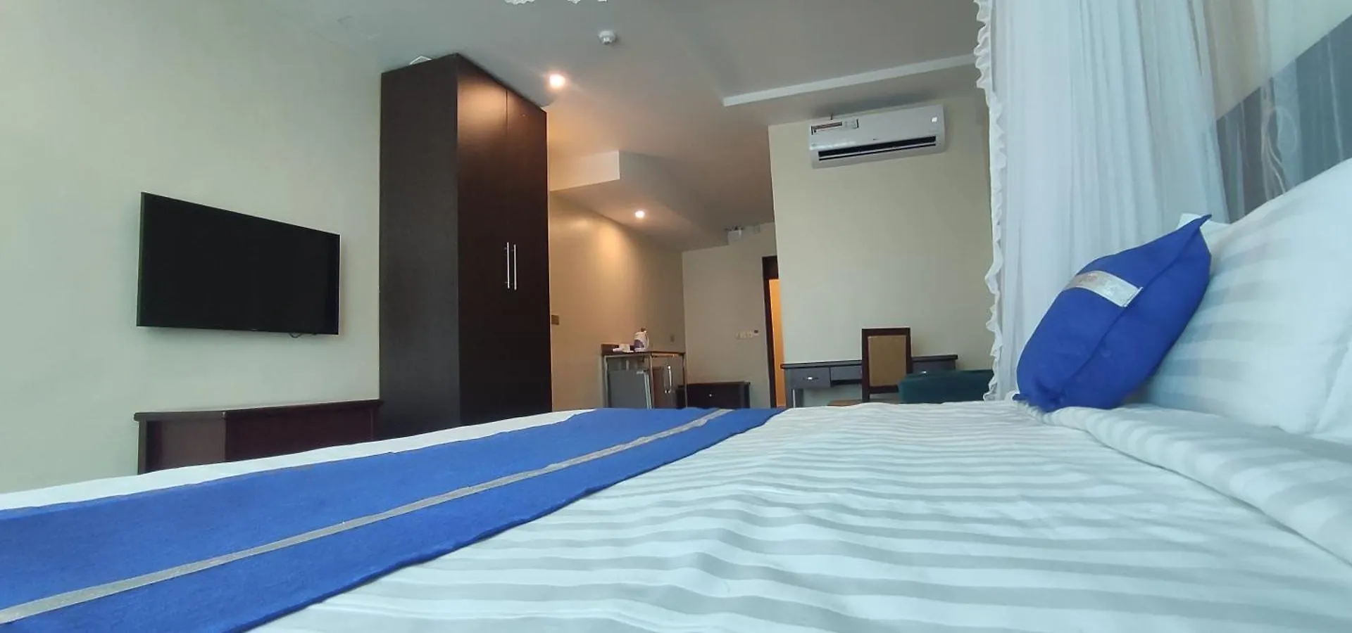 Koki Hotel Kampala 4*,